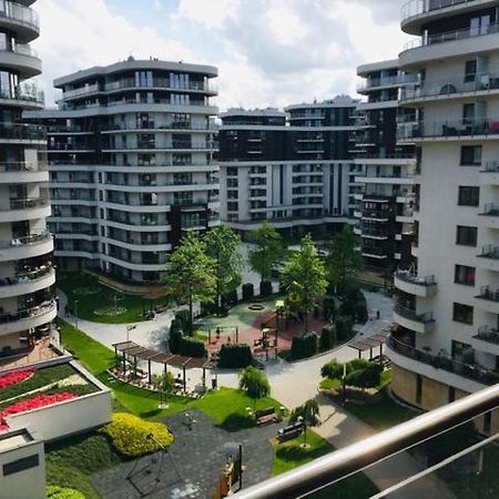 3 Rooms Aircon Apartment With Free Parking, Balcony Walking Distance Old Town Krakow Exterior photo